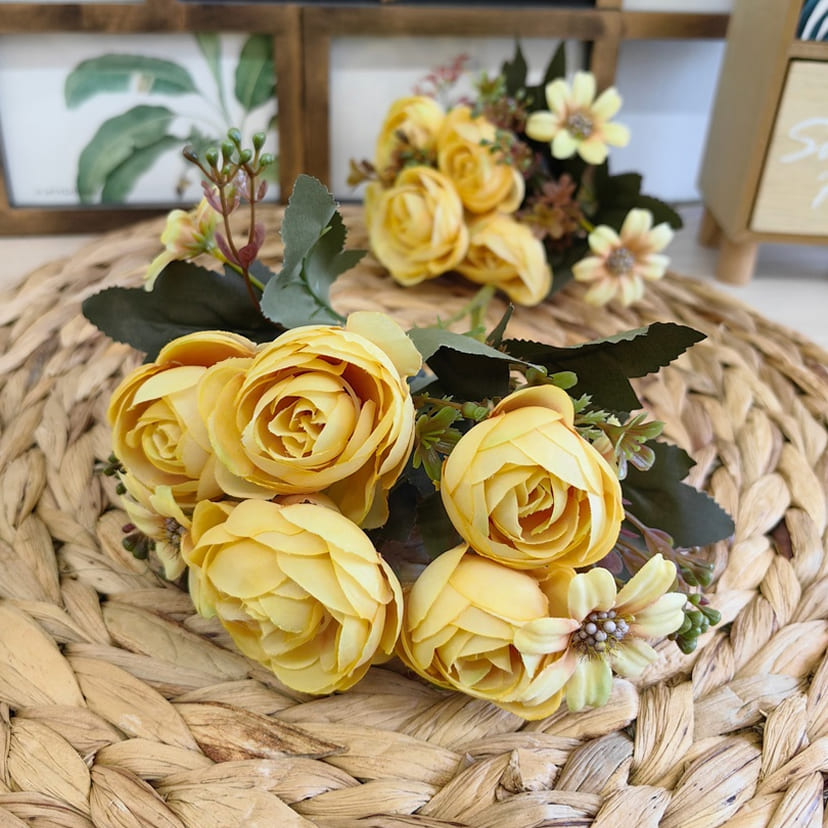 Искусственные цветы в Балашихе | Цветы искусственные «Камелии с мелкоцветом», желтые, букет